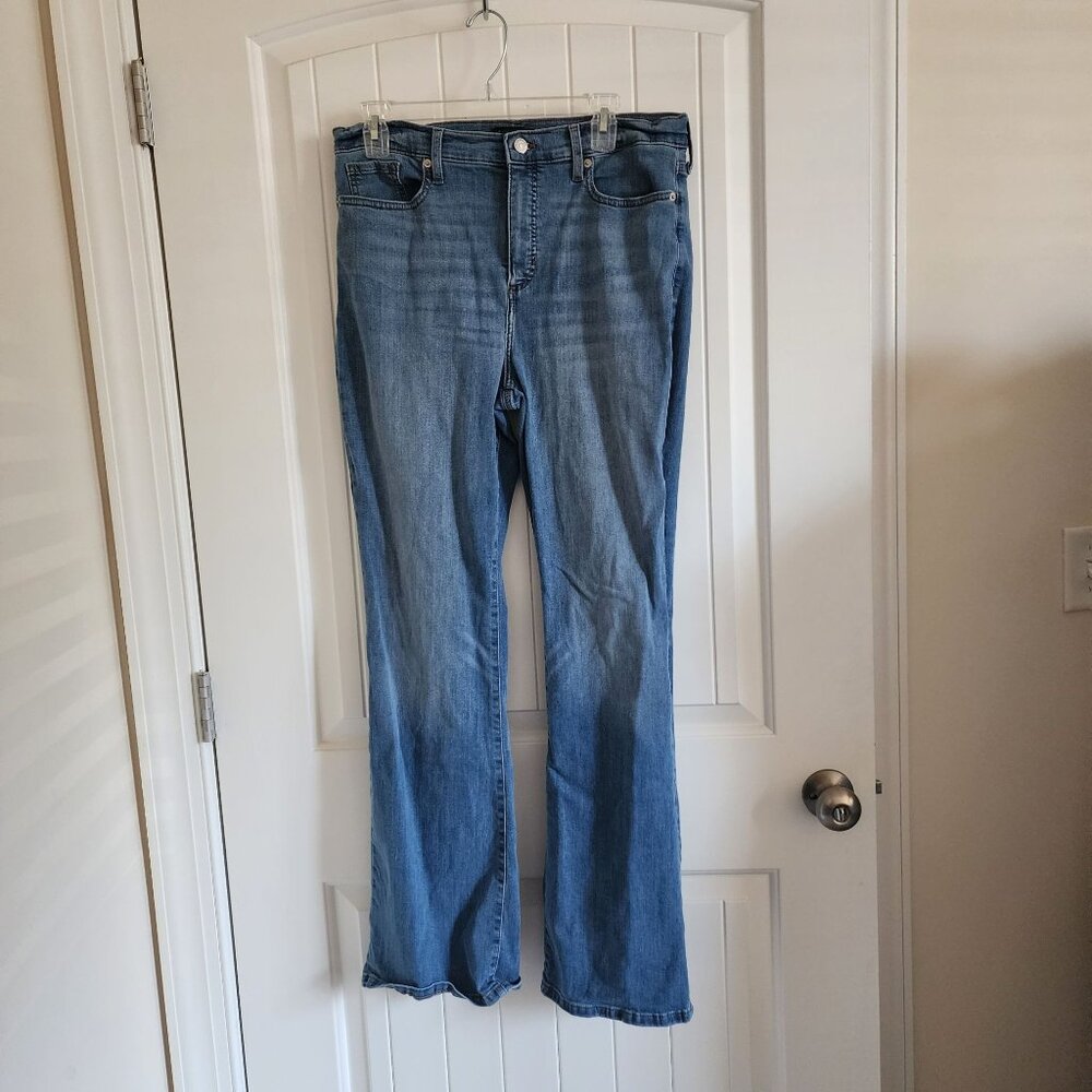 Banana High Rise Boot Cut Jeans 31/12